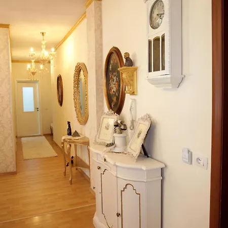 Апартаменты Dream House Enia 2 Шкодер